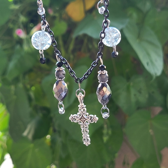 Meet your Posher, Shannon - Picture 1 of 4